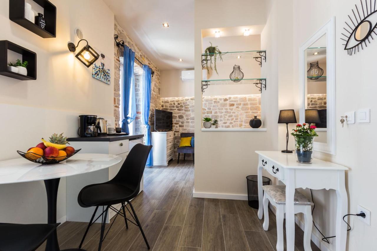 Angie Central Rooms Zadar Exterior photo