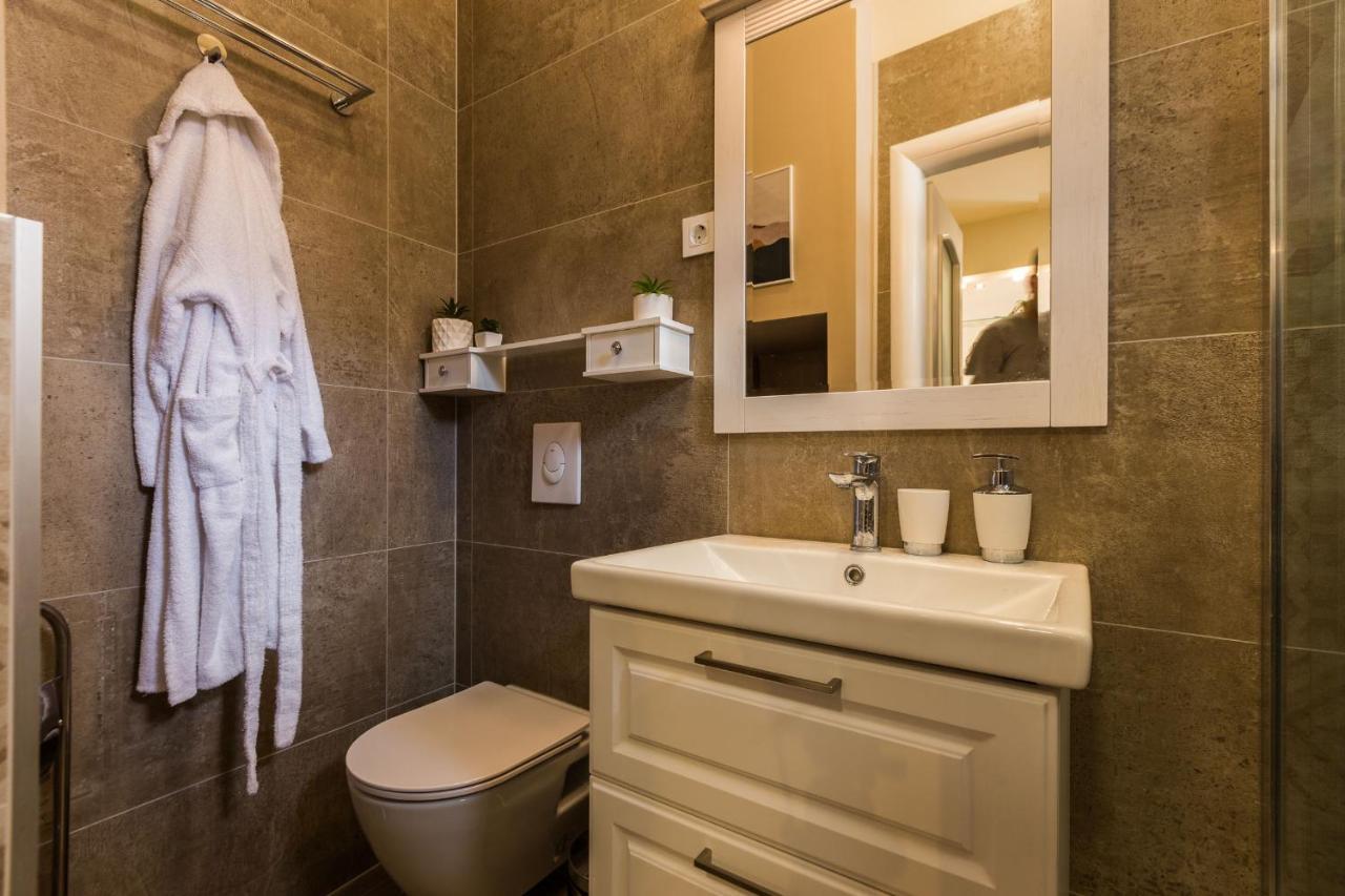 Angie Central Rooms Zadar Exterior photo