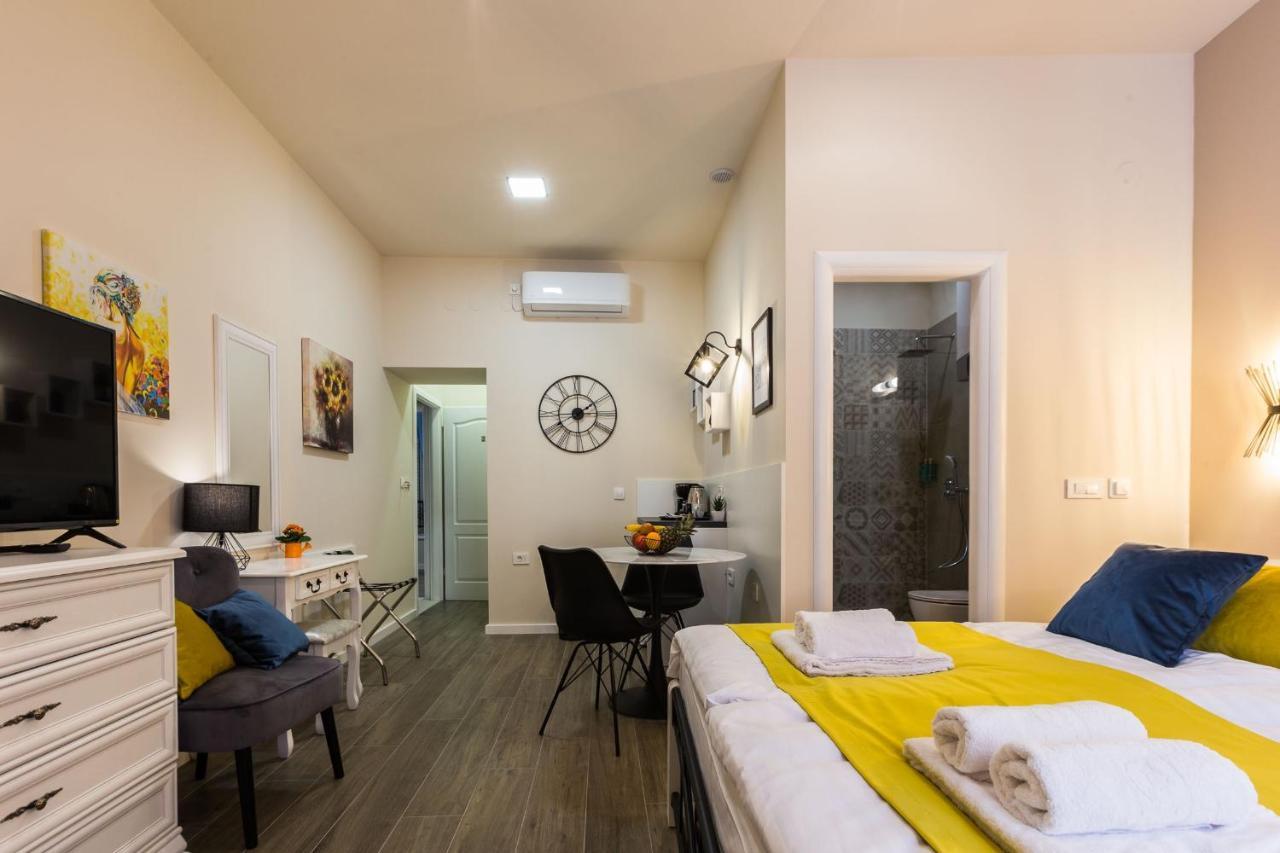 Angie Central Rooms Zadar Exterior photo